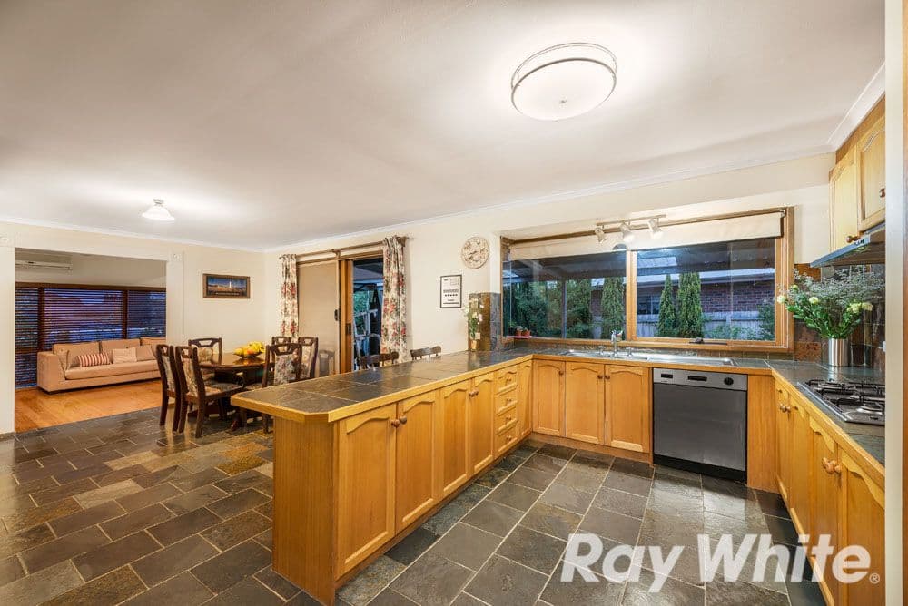21 Haideh Place, Wantirna South VIC 3152, Wantirna South - Thumbnail 3