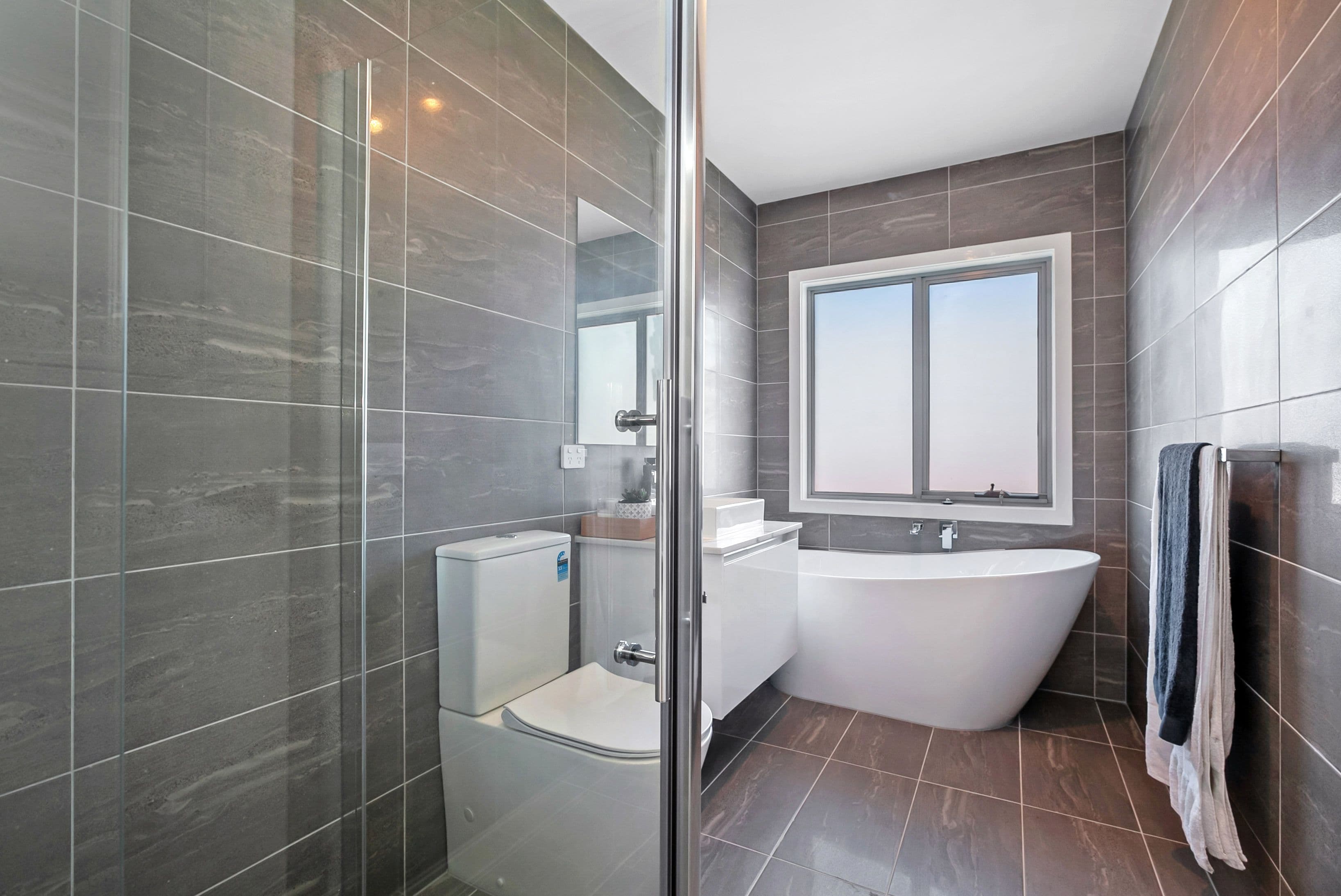 35 Hickford Street, Reservoir VIC 3073, Reservoir - Thumbnail 8