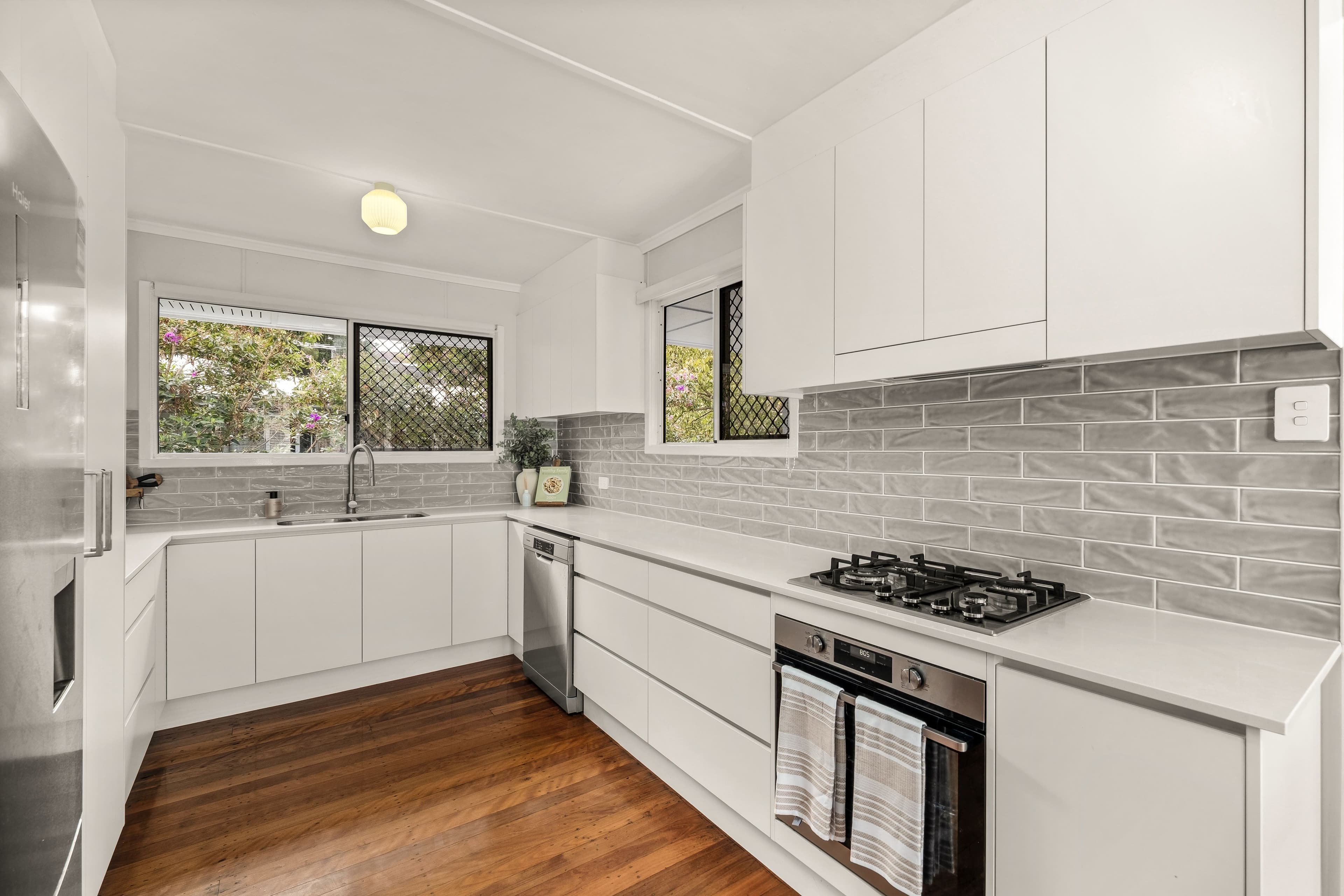 2 Maryland Street, Stafford Heights QLD 4053, Stafford Heights - Image 1