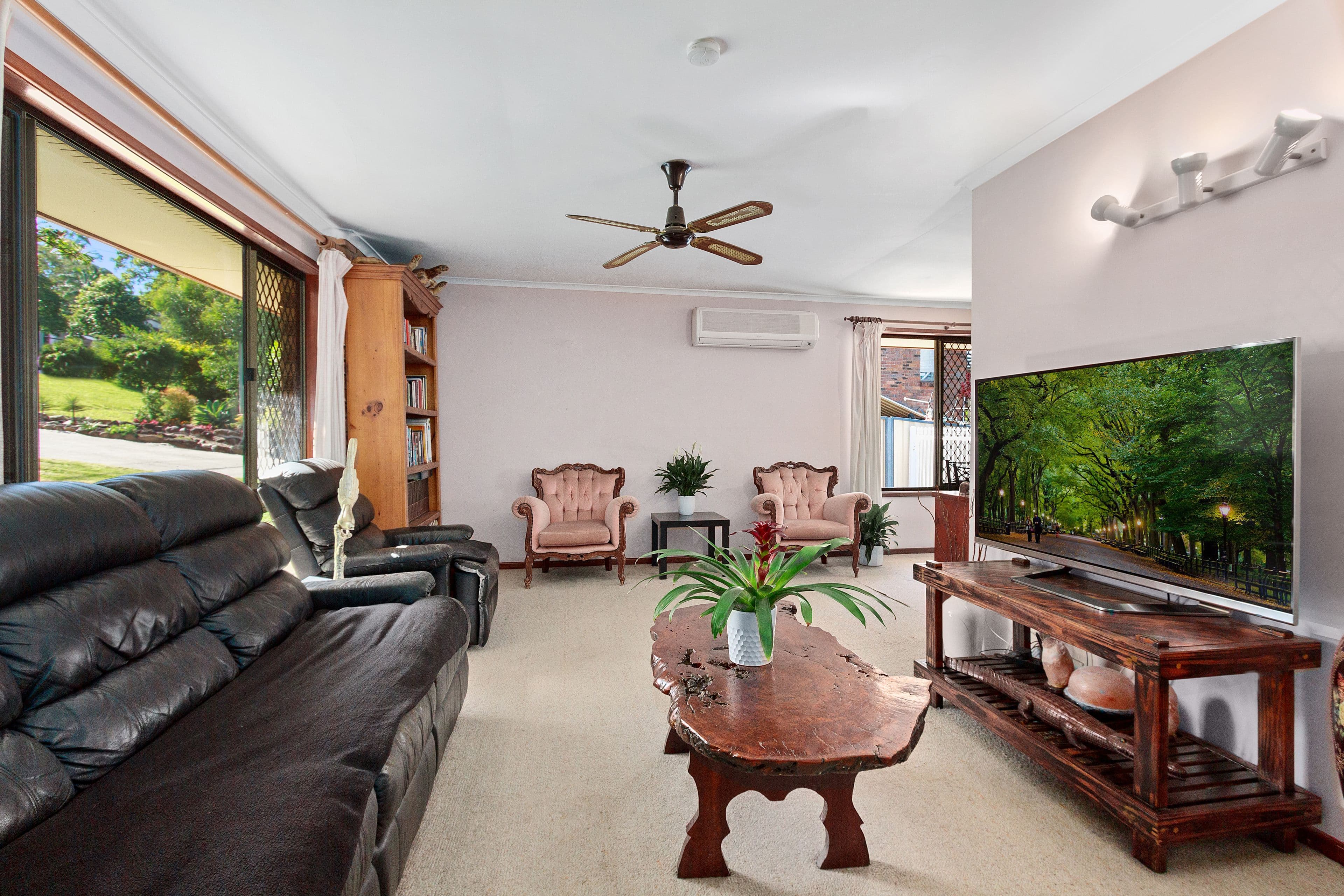 131 Springwood Road, Springwood QLD 4127, Springwood - Thumbnail 3