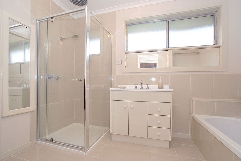 168 James Cook Drive, ENDEAVOUR HILLS VIC 3802, Endeavour Hills - Thumbnail 2
