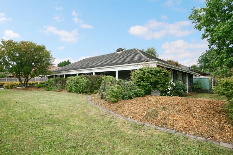 2 Margaret Avenue, CHIRNSIDE PARK VIC 3116, Chirnside Park - Thumbnail 2