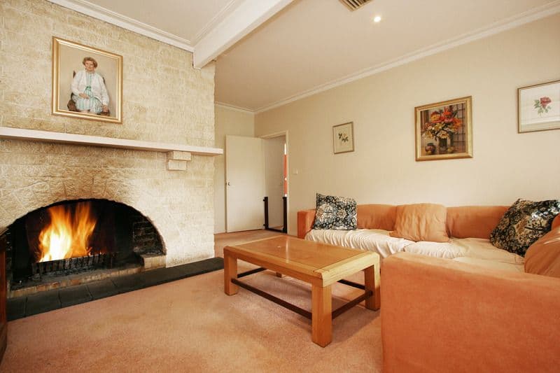 2 Margaret Avenue, CHIRNSIDE PARK VIC 3116, Chirnside Park - Thumbnail 3