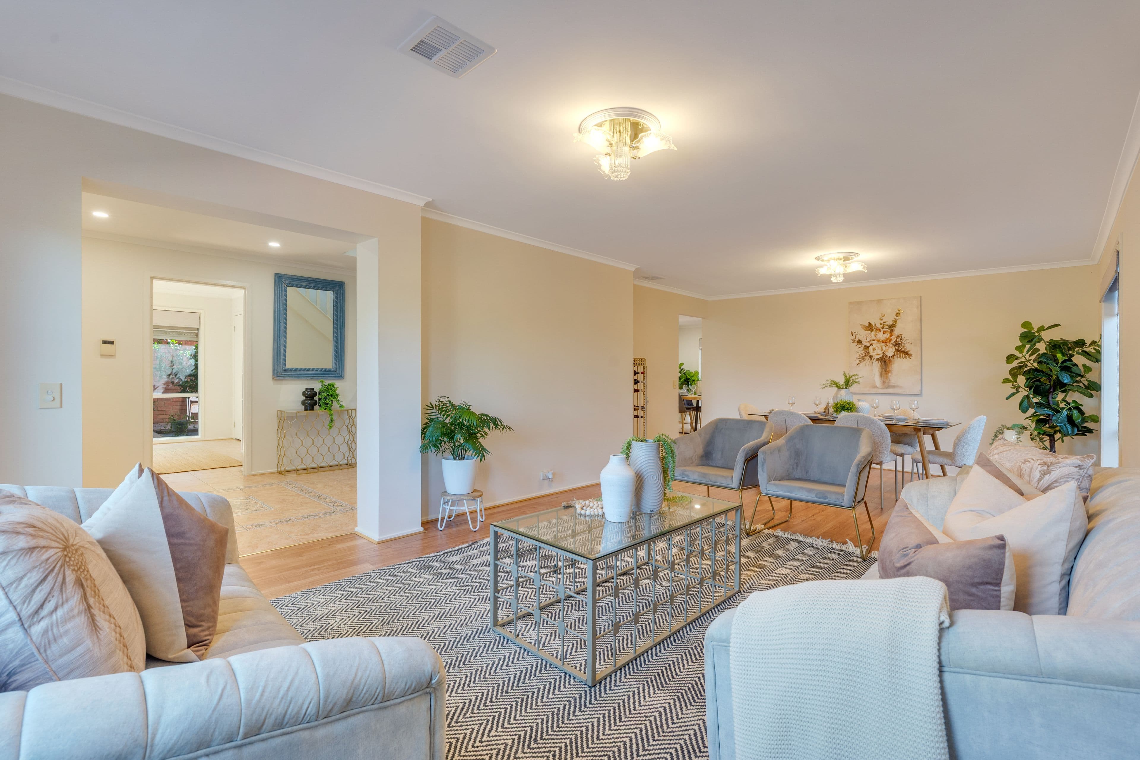 6 Pembroke Crescent, Craigieburn VIC 3064, Craigieburn - Thumbnail 5