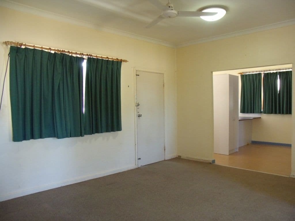 8 Ridley Place, CARNARVON WA 6701, Carnarvon - Thumbnail 4