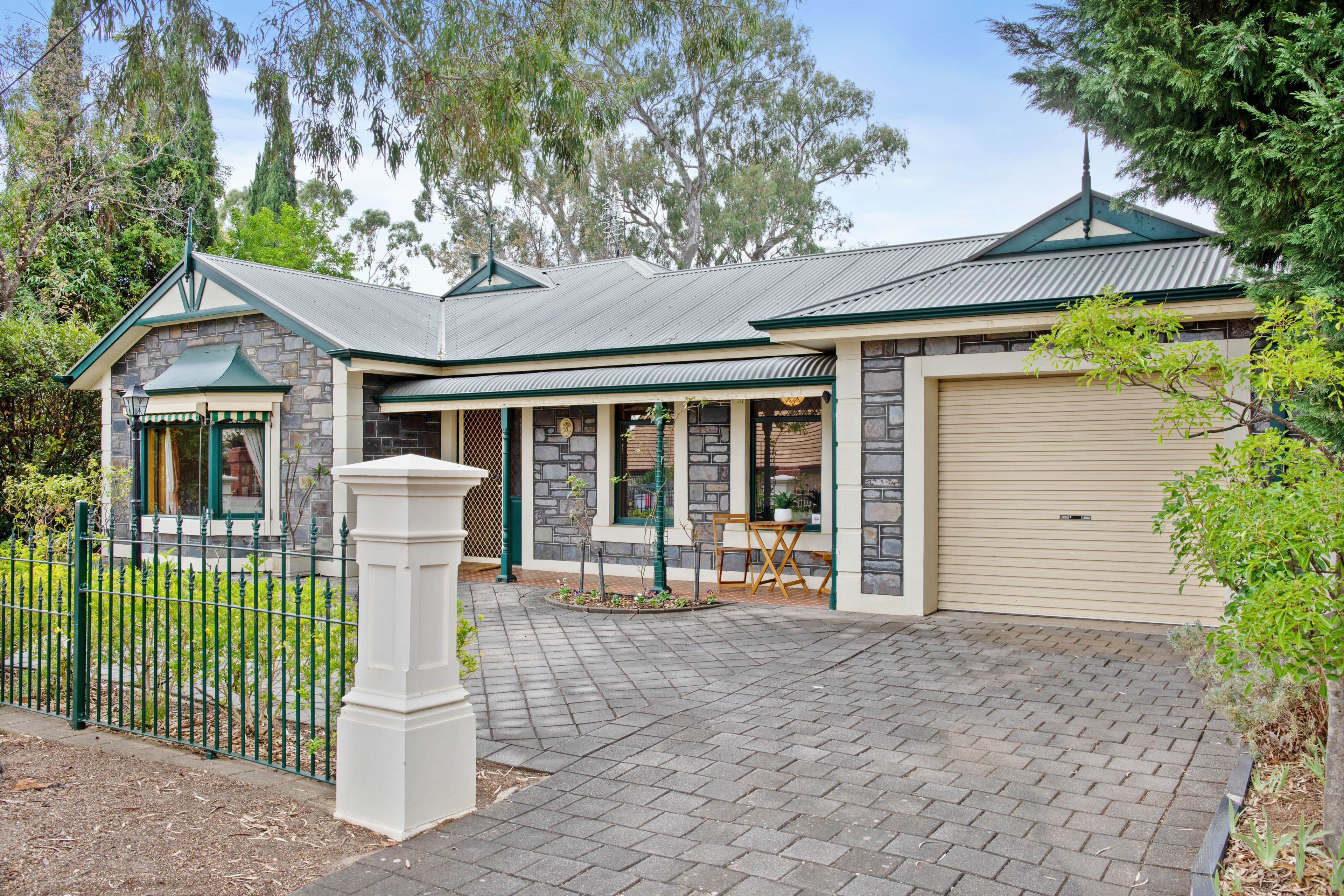 6 Wynyard Grove, Wattle Park SA 5066, Wattle Park - Image 1