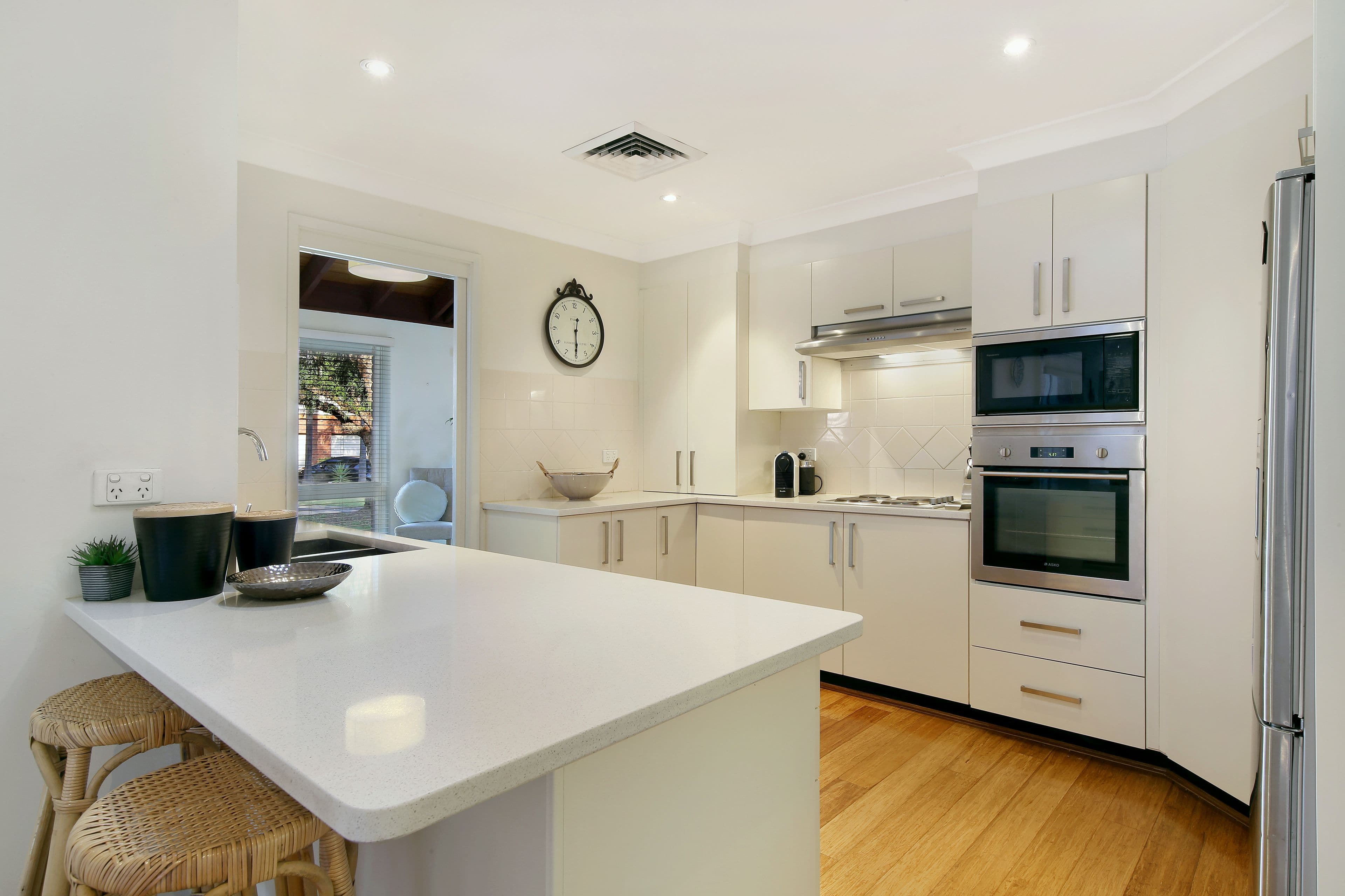 13 Marian Court, Baulkham Hills - Thumbnail 2