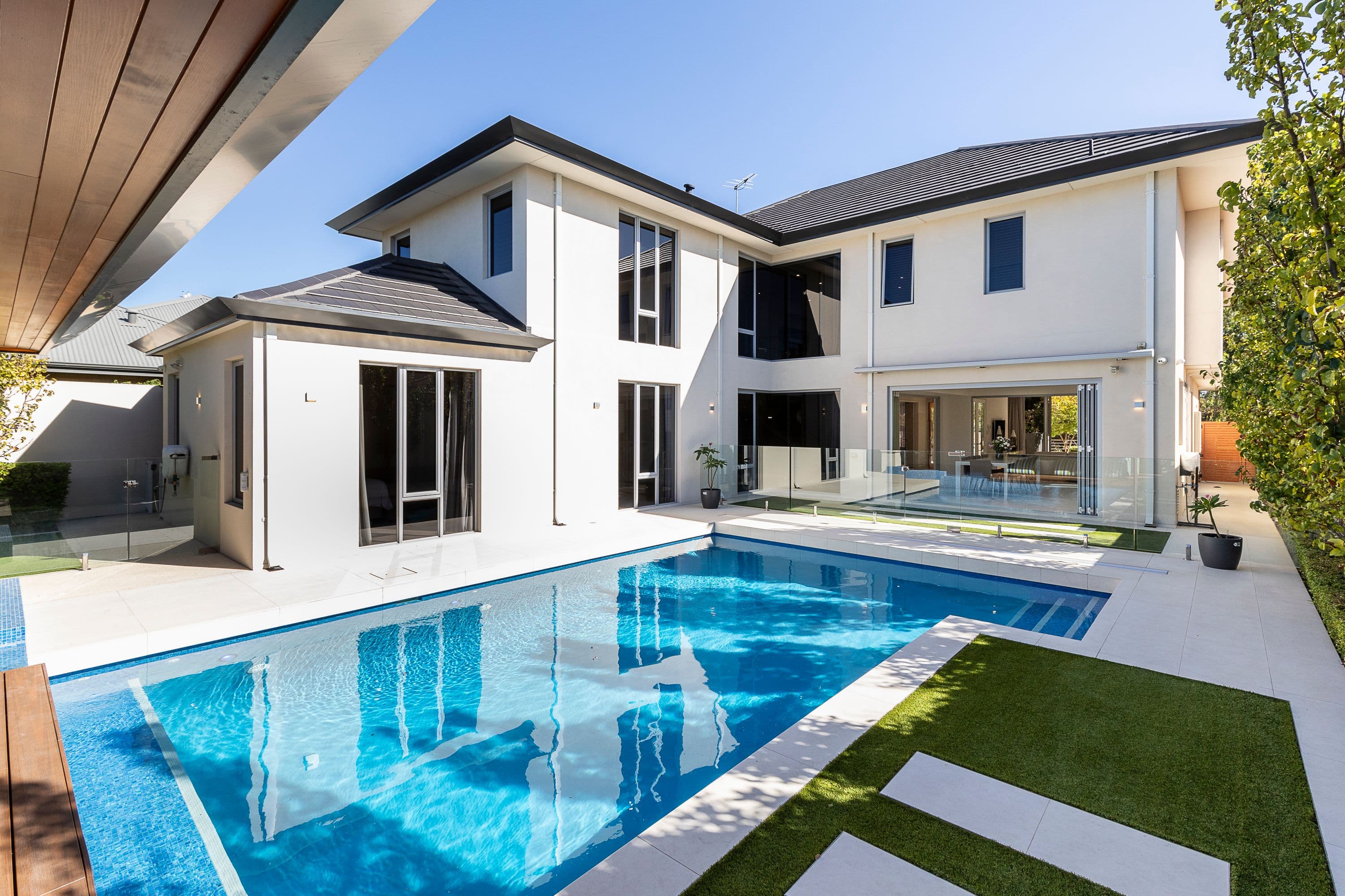 15 Wareana Street, Menora WA 6050, Menora - Thumbnail 2