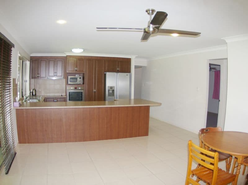 3 Greenway Place, DECEPTION BAY QLD 4508, Deception Bay - Thumbnail 5