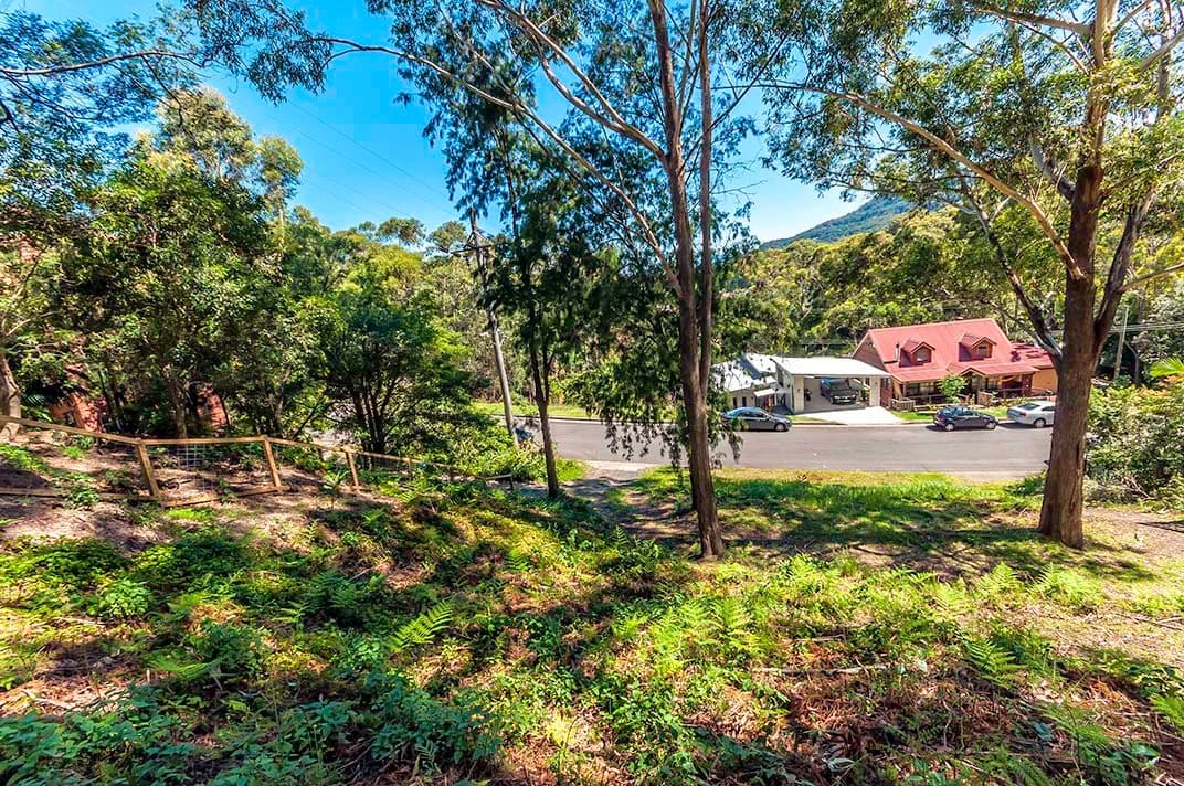 6 Alanson Avenue, BULLI NSW 2516, Bulli - Thumbnail 3