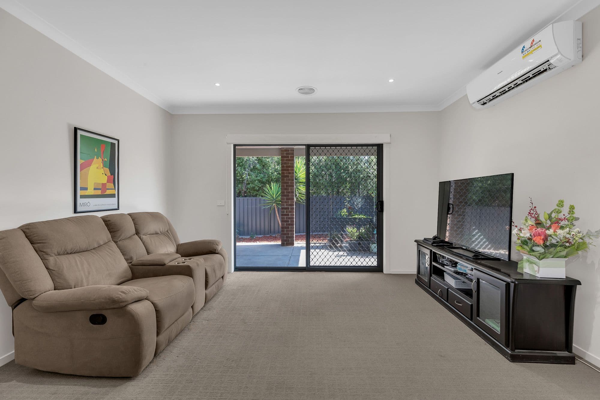 30 Lancewood Road, MANOR LAKES VIC 3024, Manor Lakes - Thumbnail 3
