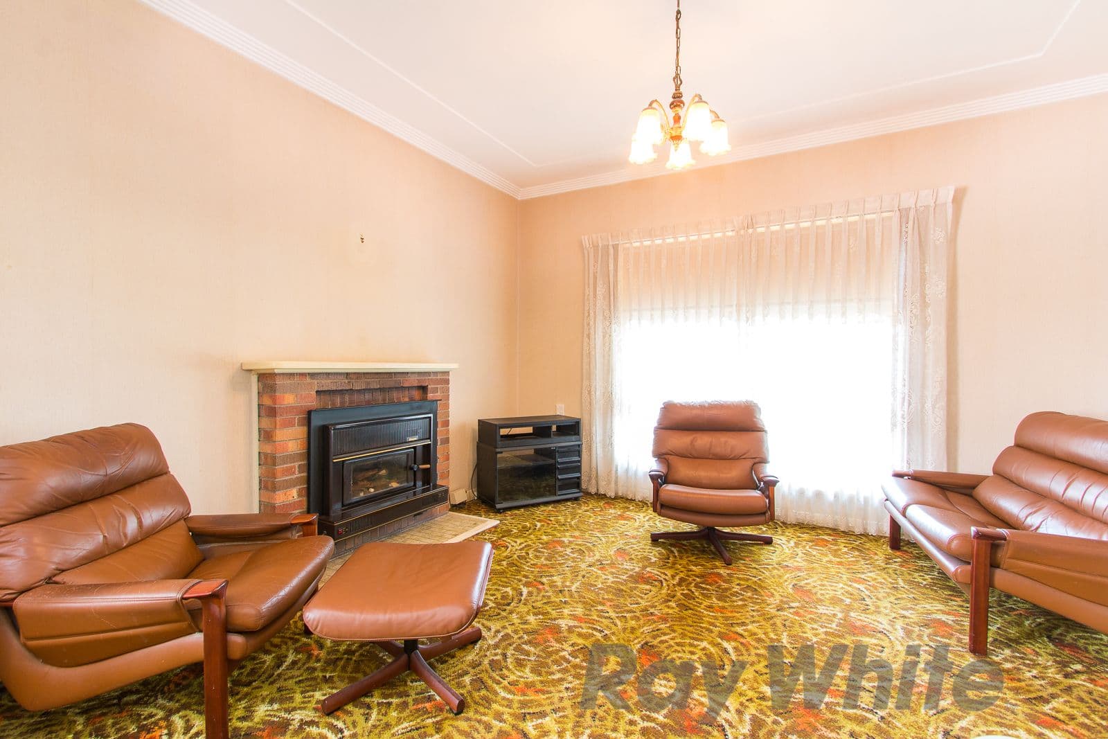 24 Seventh Street, North Lambton - Thumbnail 3