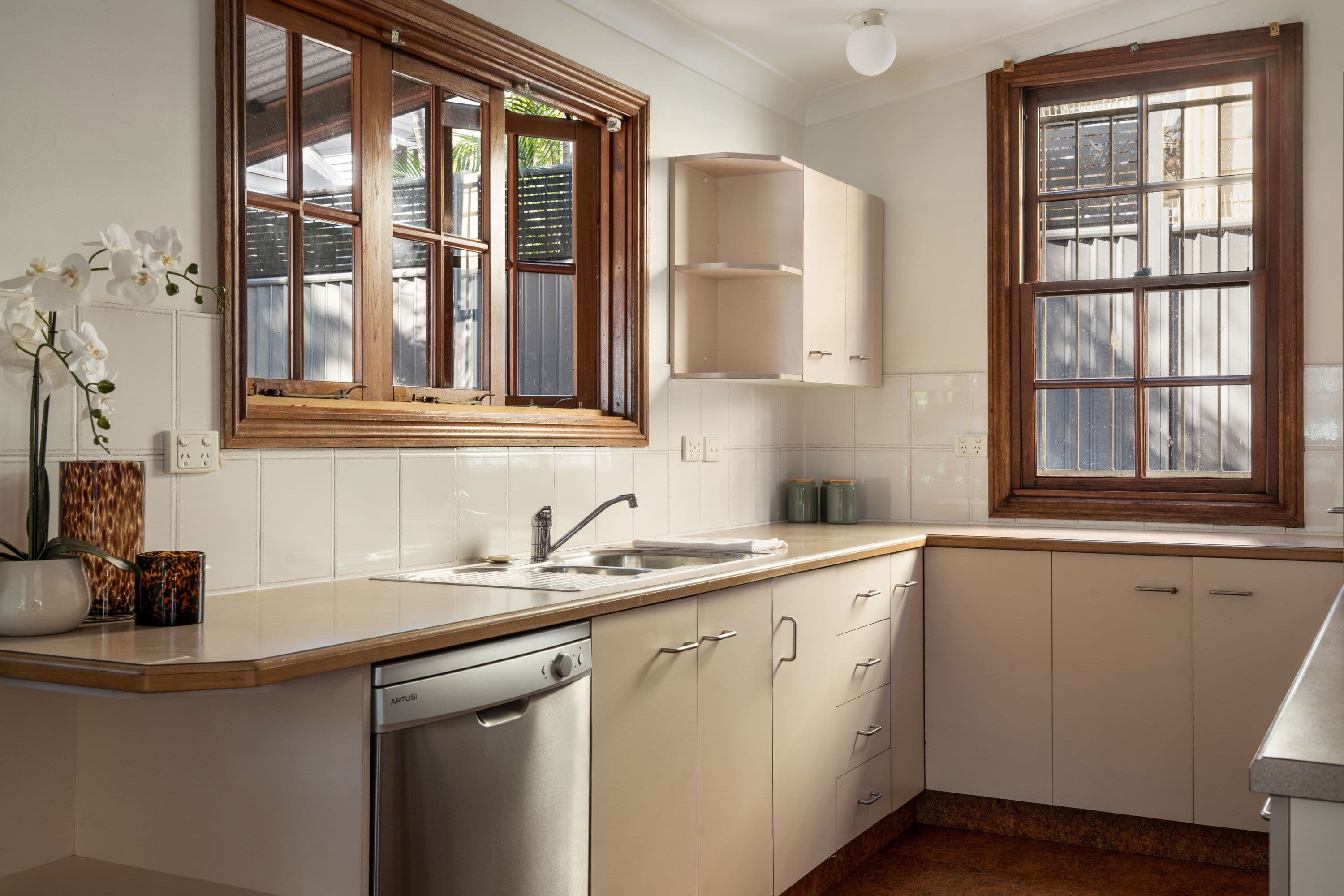 79 Isaac Street, Spring Hill QLD 4000, Spring Hill - Thumbnail 7