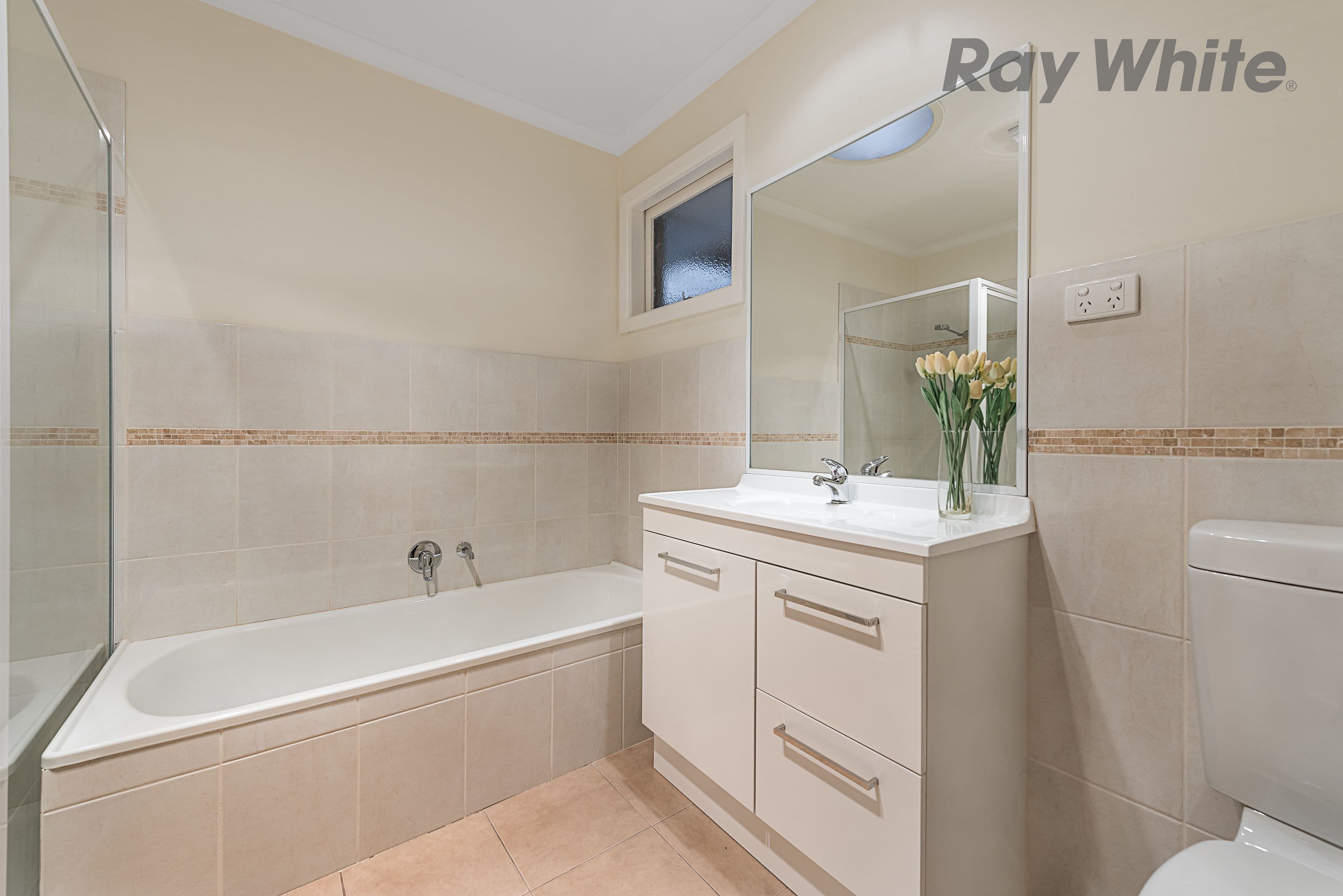 28 TAMWORTH Road, Kilsyth VIC 3137, Kilsyth - Thumbnail 7