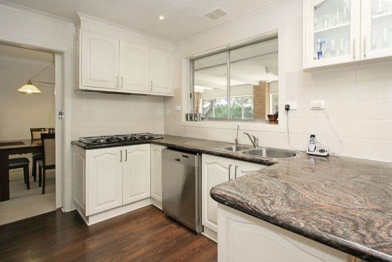 27  Moira Avenue, FERNTREE GULLY VIC 3156, Ferntree Gully - Thumbnail 6