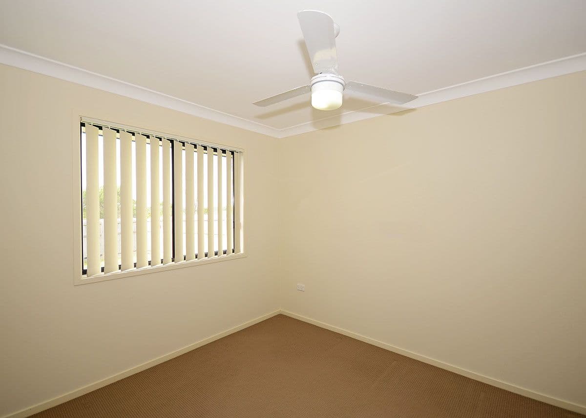 18 Bayridge Heights Drive, NIKENBAH QLD 4655, Nikenbah - Thumbnail 8