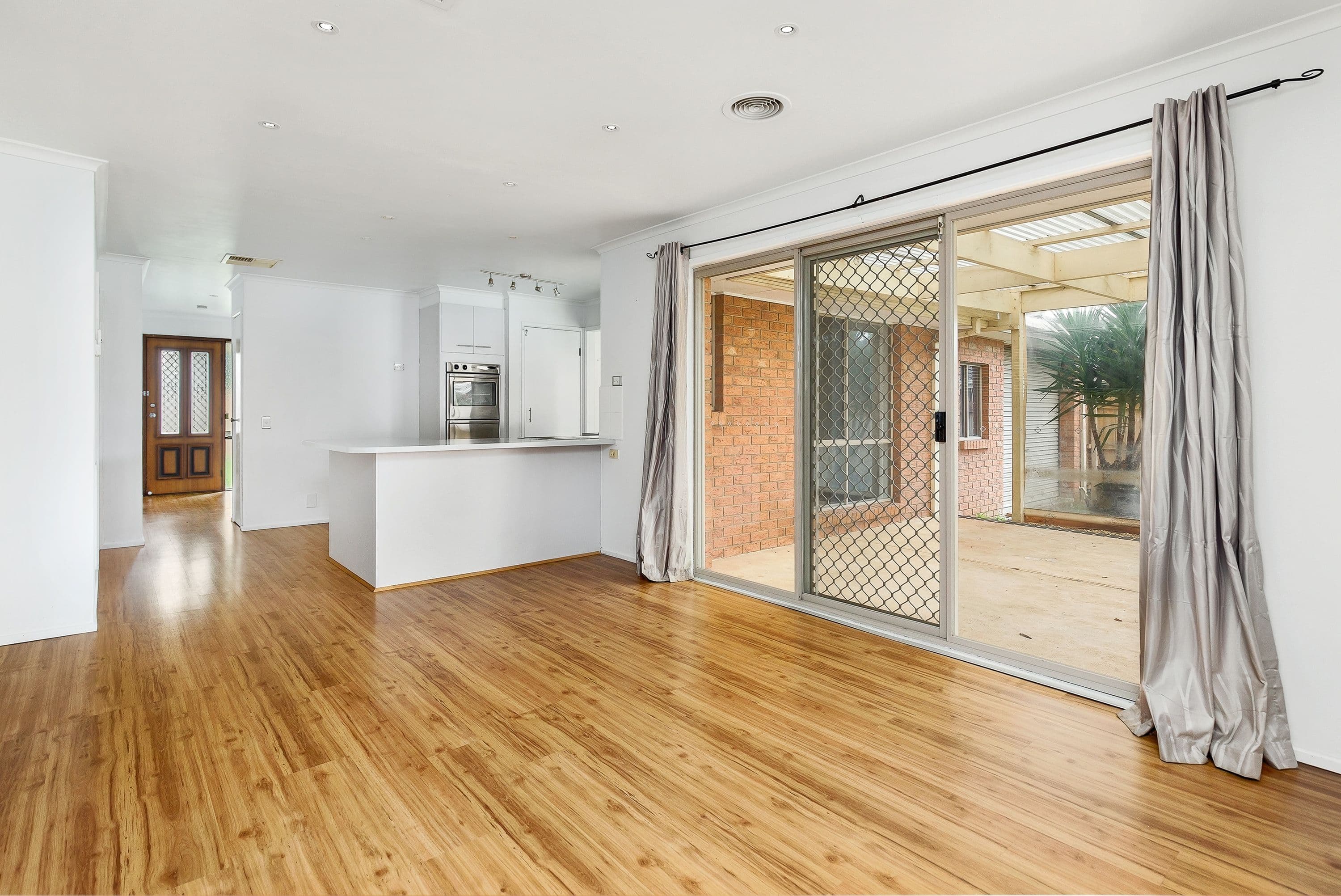 421-423 Centre Road, Berwick VIC 3806, Berwick - Thumbnail 5