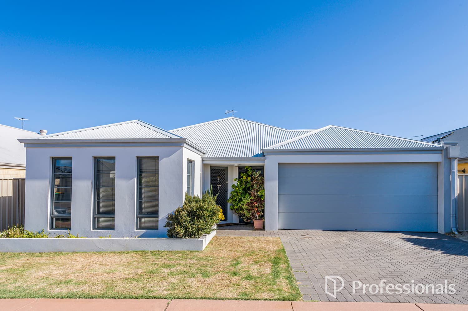 14 Melnik Street, Caversham WA 6055, Caversham - Thumbnail 2