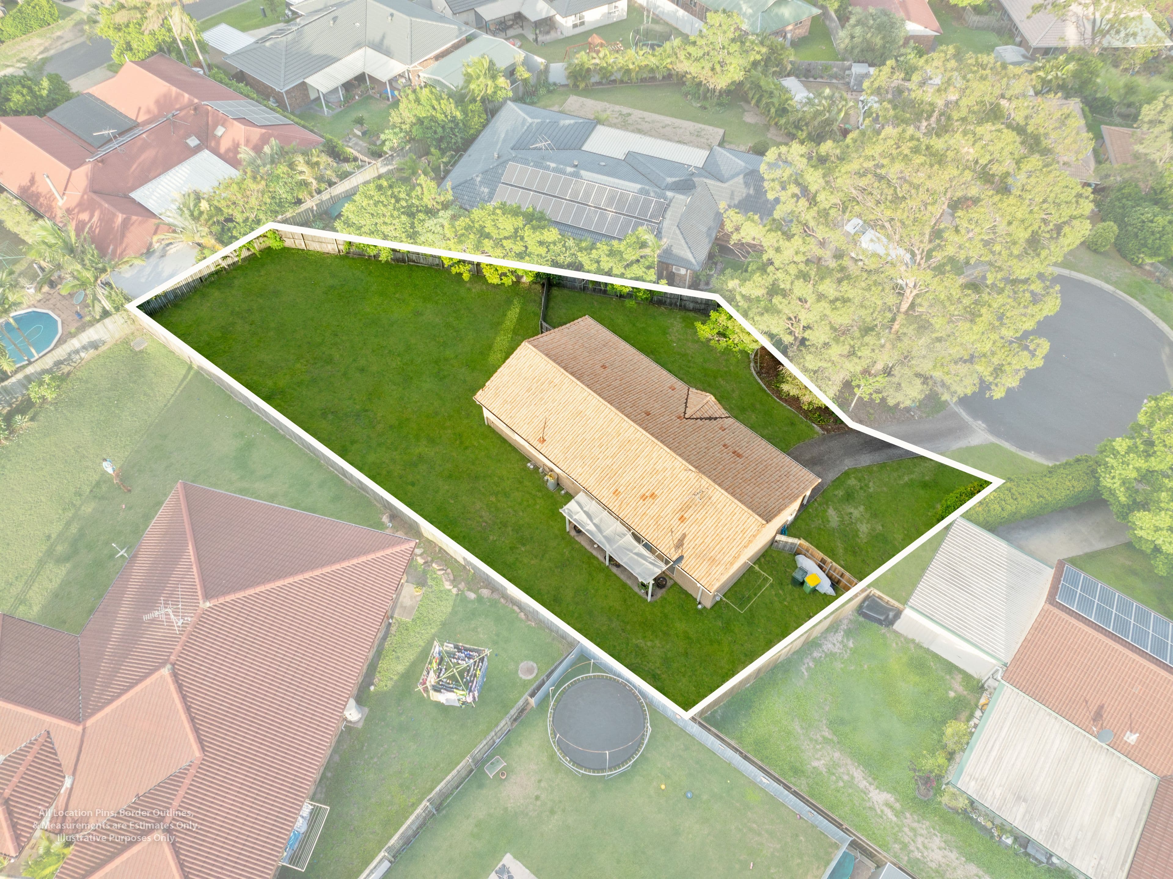 8 Bou Court, Edens Landing QLD 4207, Edens Landing - Image 1