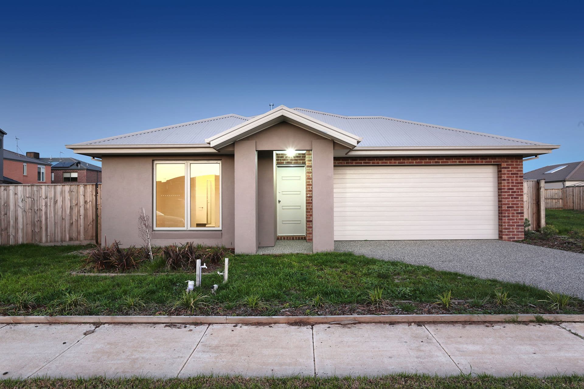14 Highbridge Road, Point Cook VIC 3030, Point Cook - Thumbnail 2