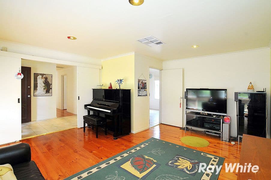 7 Cobain Square, WANTIRNA VIC 3152, Wantirna - Image 1