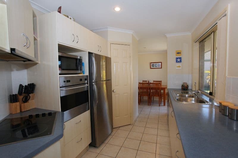 8 Parkville Street, SIPPY DOWNS QLD 4556, Sippy Downs - Thumbnail 2