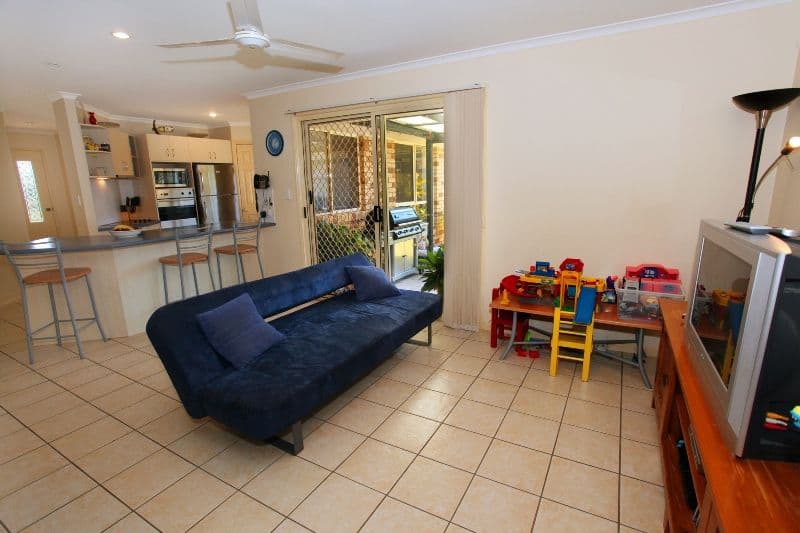 8 Parkville Street, SIPPY DOWNS QLD 4556, Sippy Downs - Thumbnail 5
