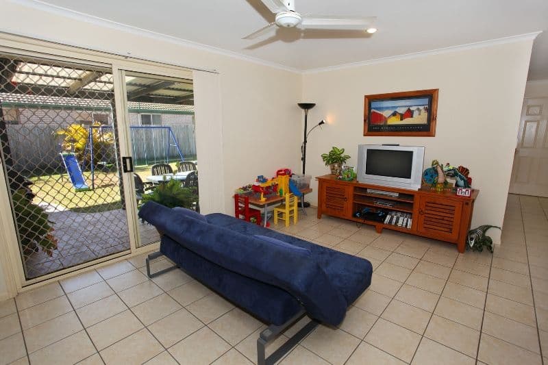 8 Parkville Street, SIPPY DOWNS QLD 4556, Sippy Downs - Thumbnail 6