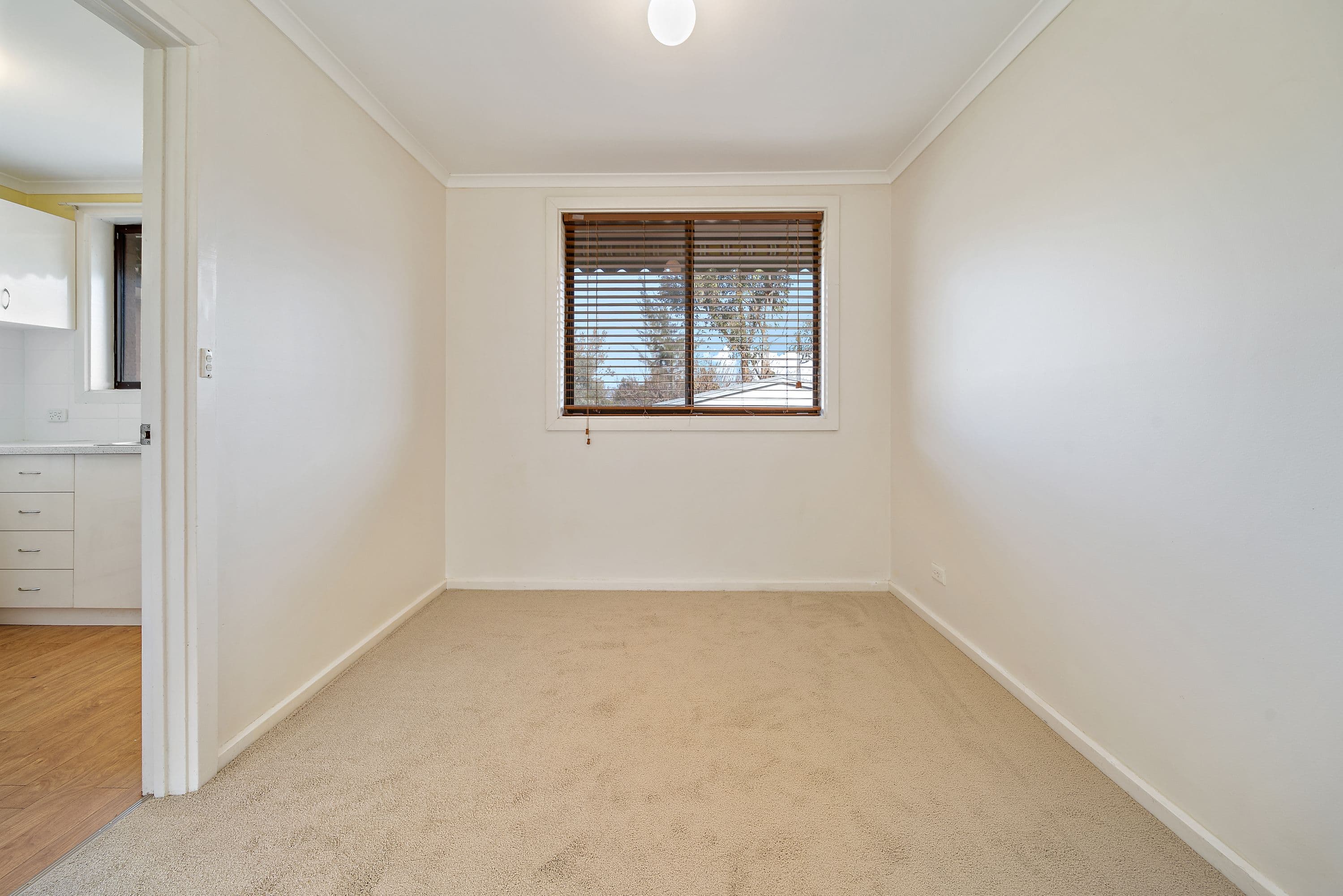 10 Schaffer Place, Charnwood ACT 2615, Charnwood - Thumbnail 3