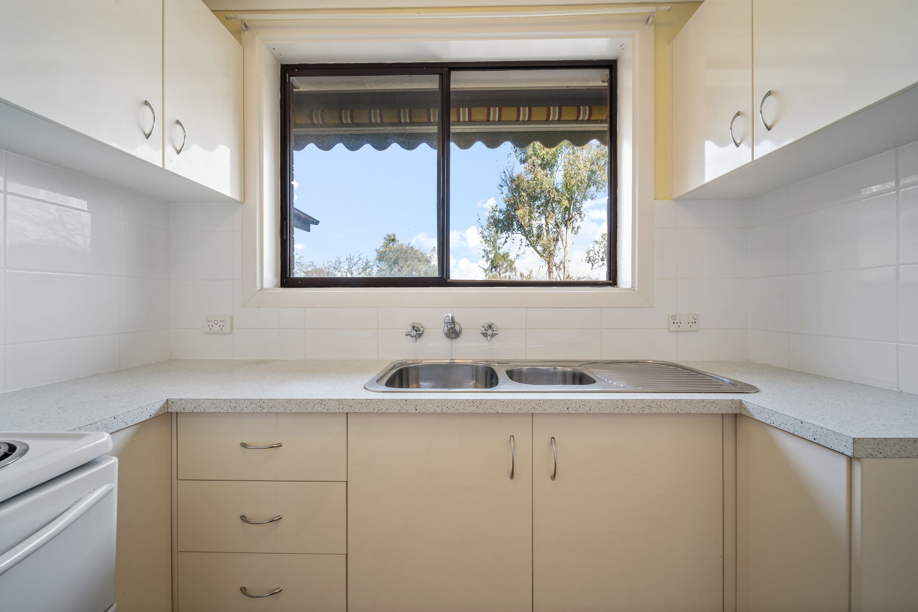10 Schaffer Place, Charnwood ACT 2615, Charnwood - Thumbnail 5