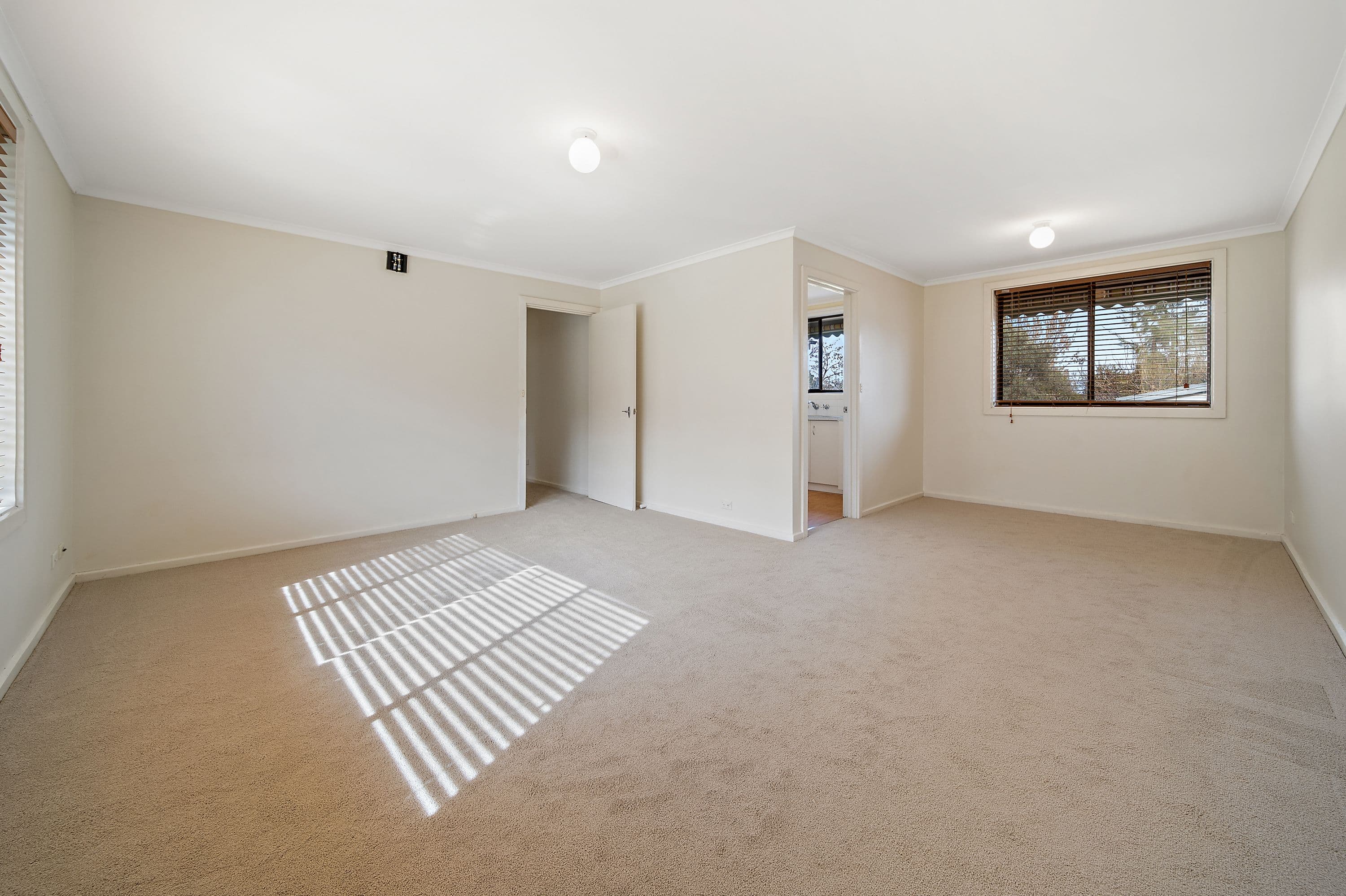 10 Schaffer Place, Charnwood ACT 2615, Charnwood - Thumbnail 6