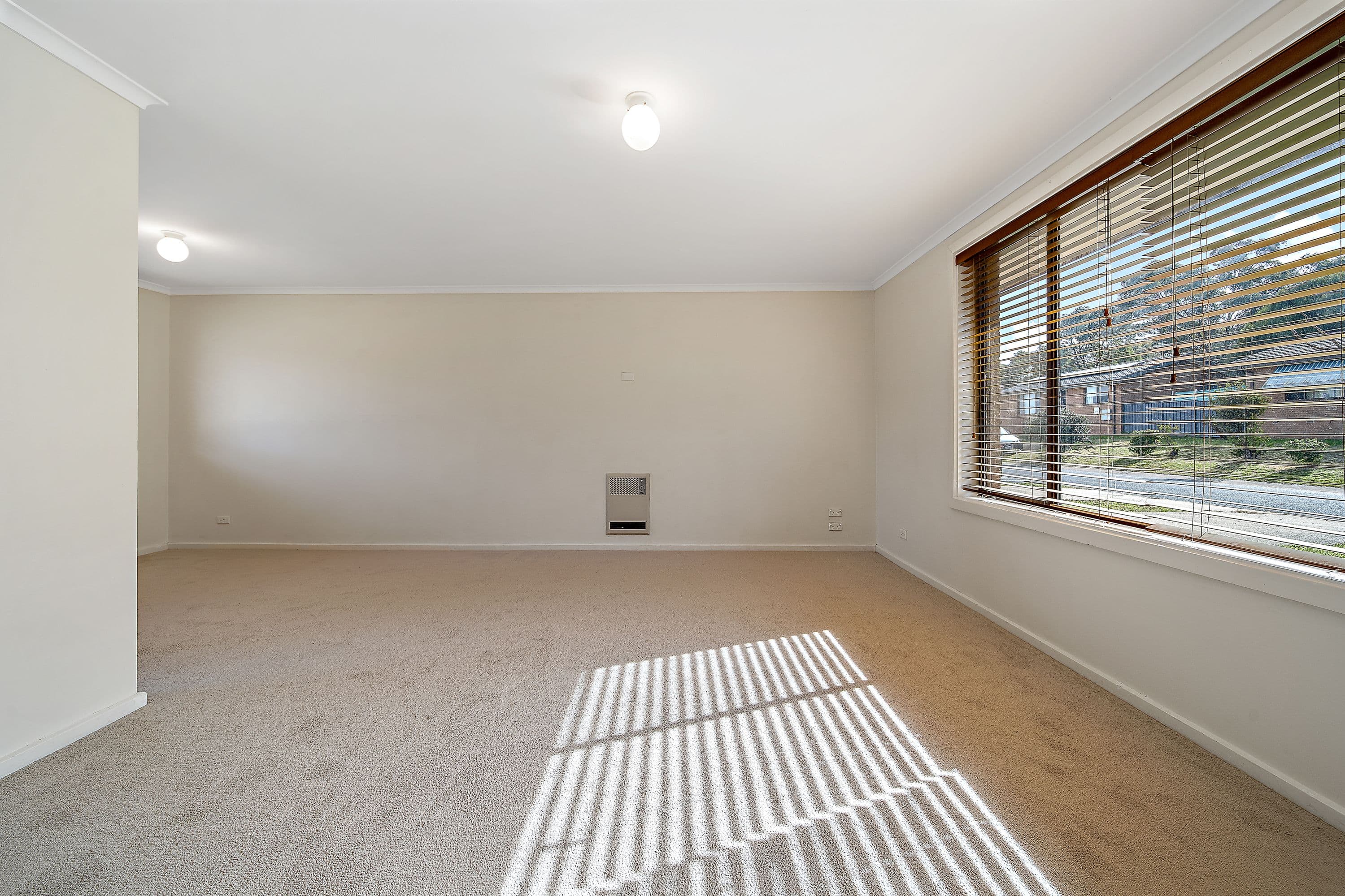 10 Schaffer Place, Charnwood ACT 2615, Charnwood - Thumbnail 7