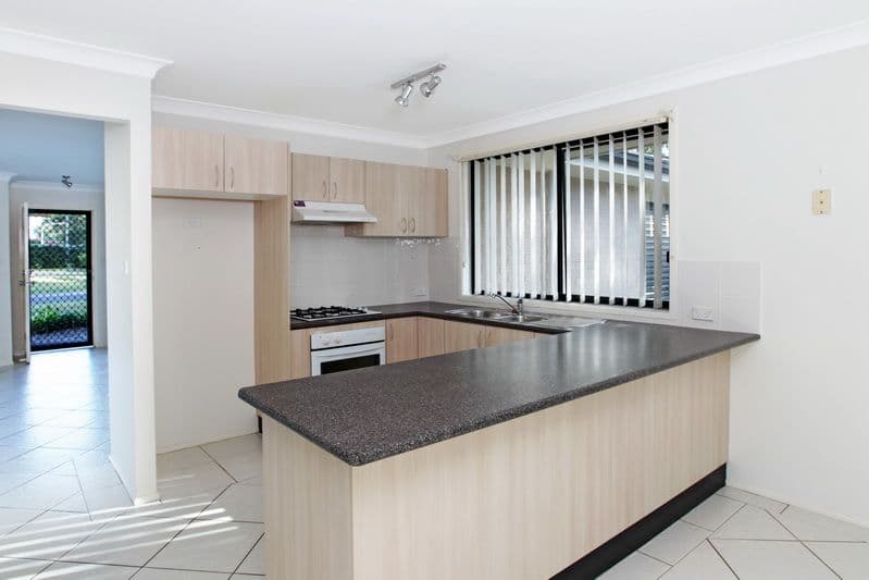 11 Bluewattle Road, WORRIGEE NSW 2540, Worrigee - Thumbnail 2