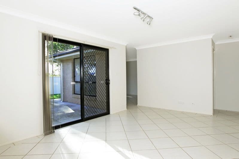 11 Bluewattle Road, WORRIGEE NSW 2540, Worrigee - Thumbnail 5