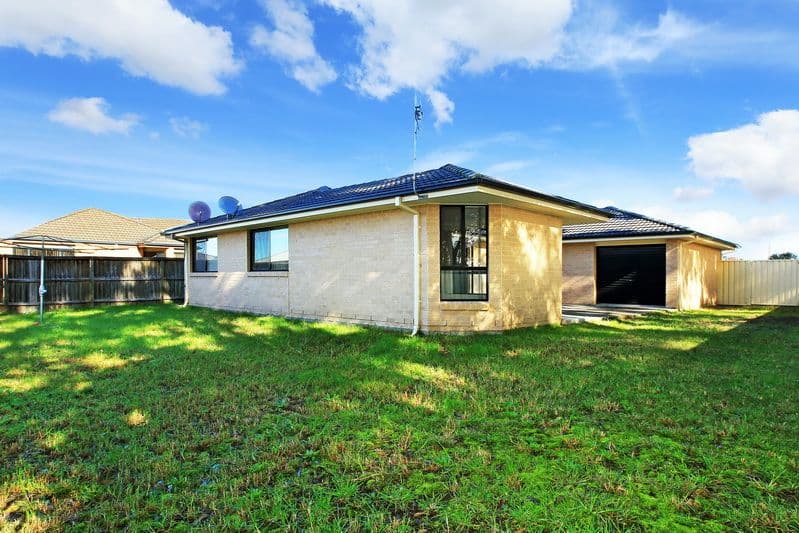 11 Bluewattle Road, WORRIGEE NSW 2540, Worrigee - Thumbnail 7