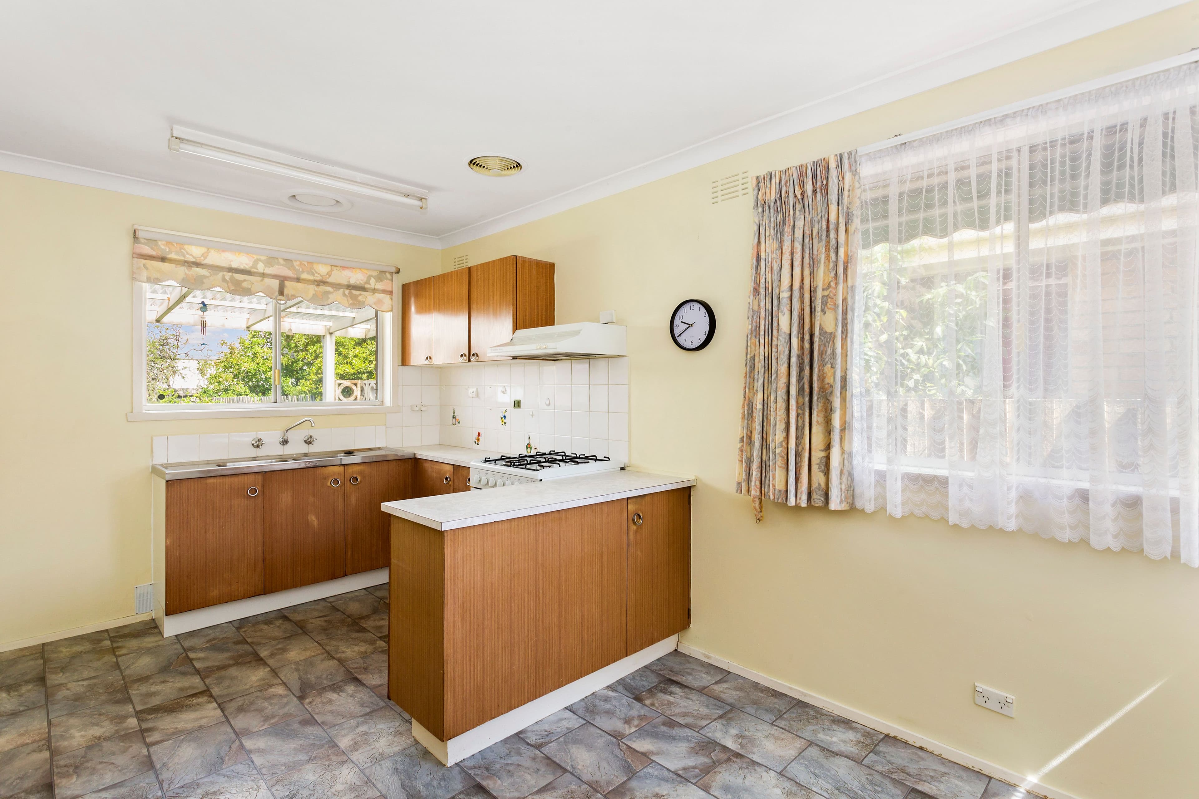 38 Cleary Court, Clayton South VIC 3169, Clayton South - Thumbnail 5
