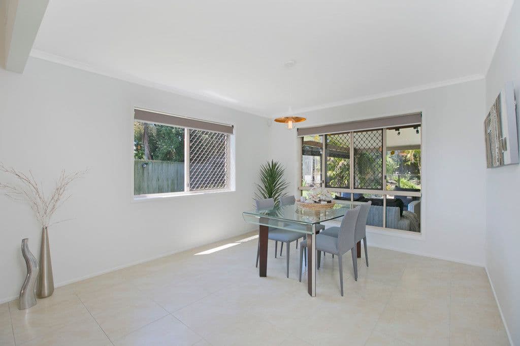 57 Holborn Crescent, Carindale QLD 4152, Carindale - Thumbnail 6