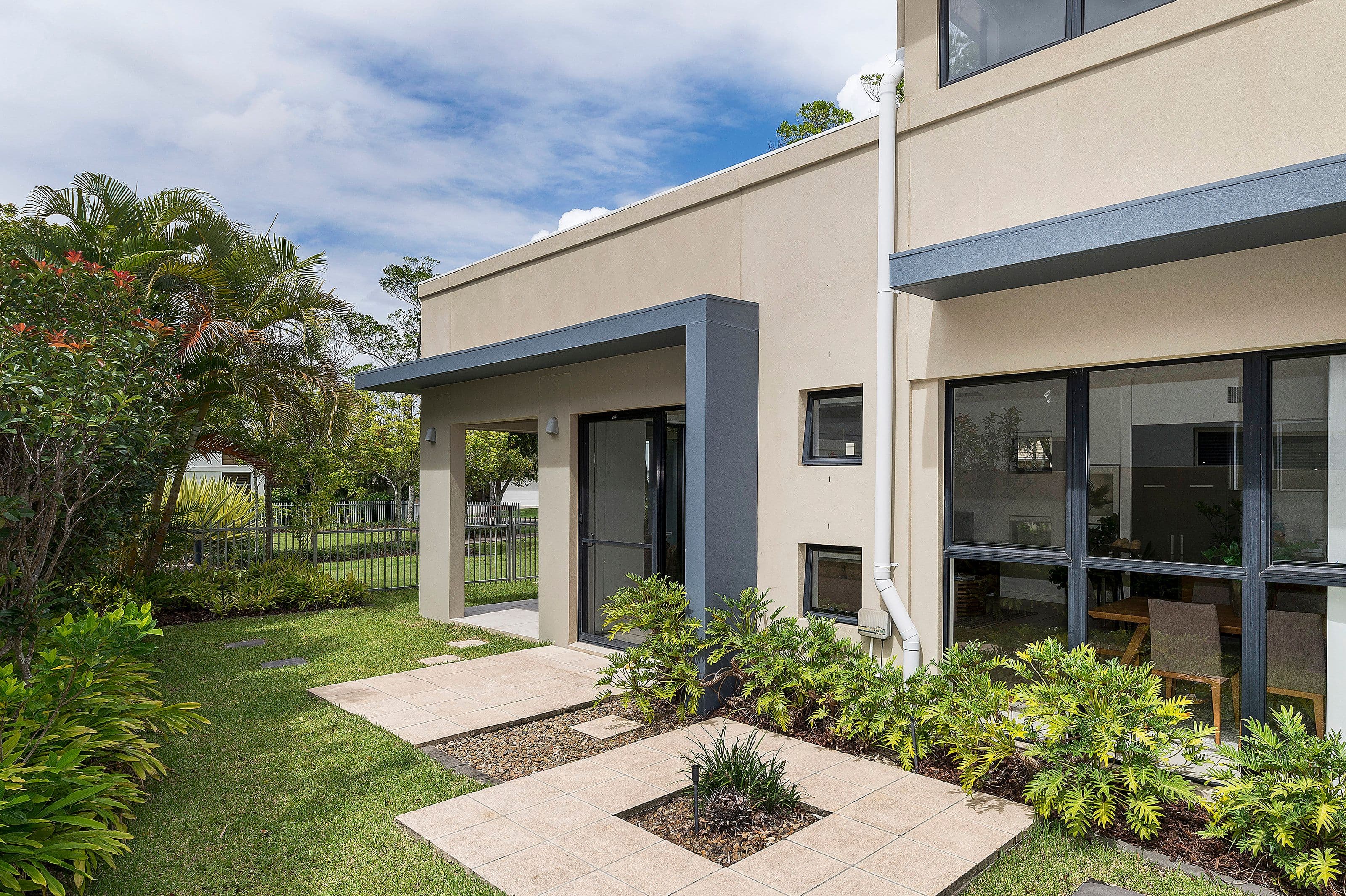 6018 Calardo Avenue, Hope Island QLD 4212, Hope Island - Thumbnail 8
