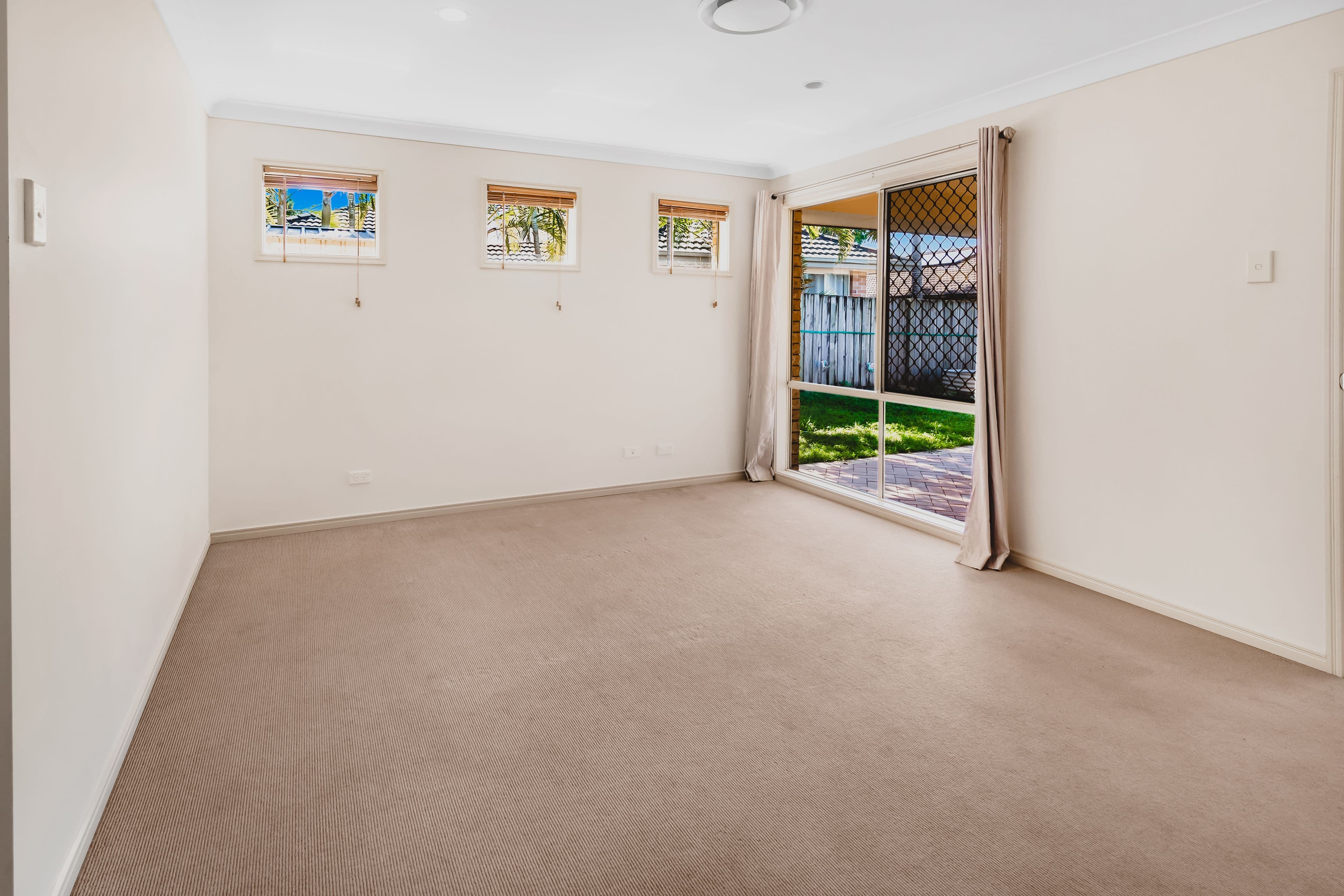 6 Monarch Avenue, Upper Coomera QLD 4209, Upper Coomera - Thumbnail 5