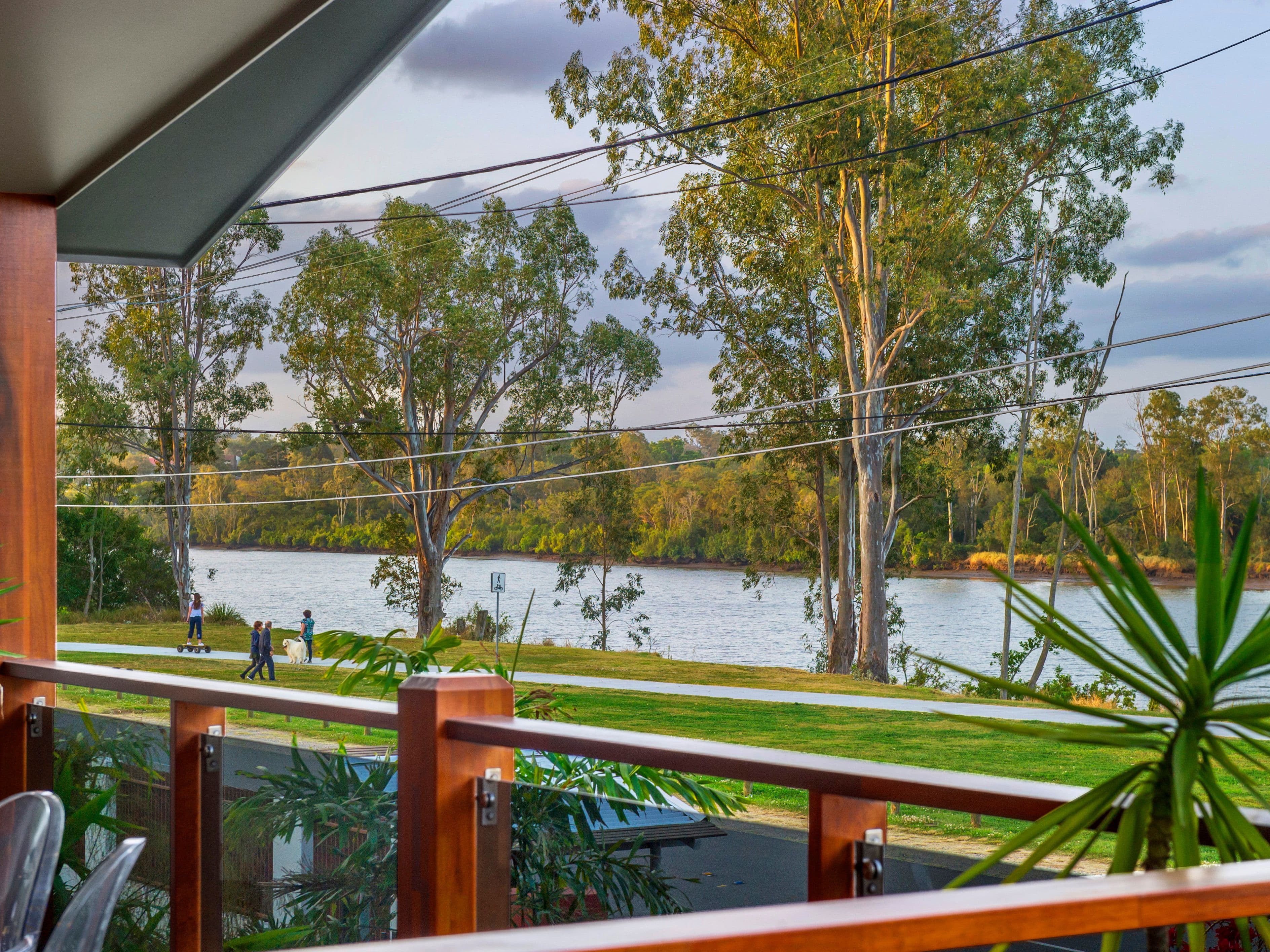39 Nadine Street, Graceville QLD 4075, Graceville - Thumbnail 2