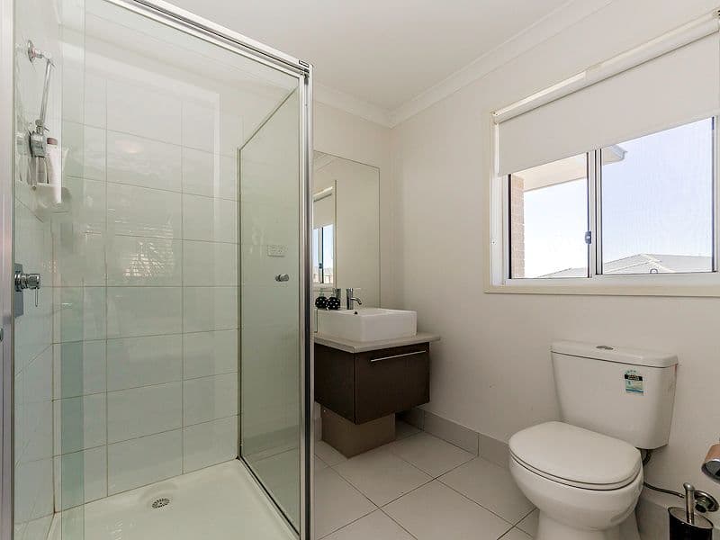 108 Golf View Drive, Craigieburn VIC 3064, Craigieburn - Thumbnail 5
