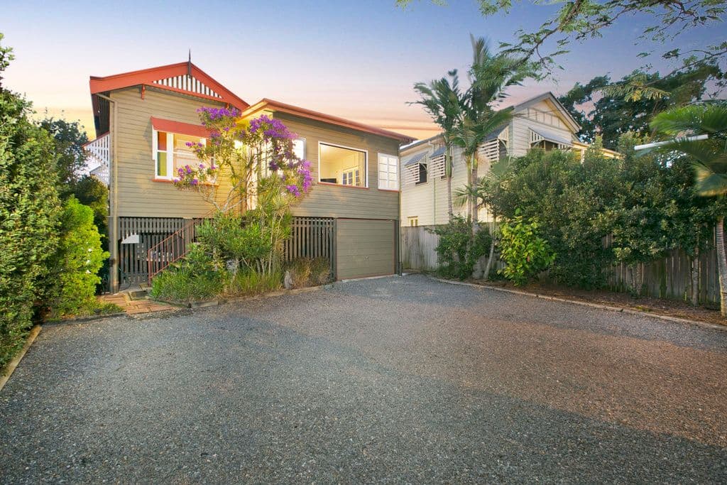 825 Cavendish Road, Holland Park QLD 4121, Holland Park - Image 1