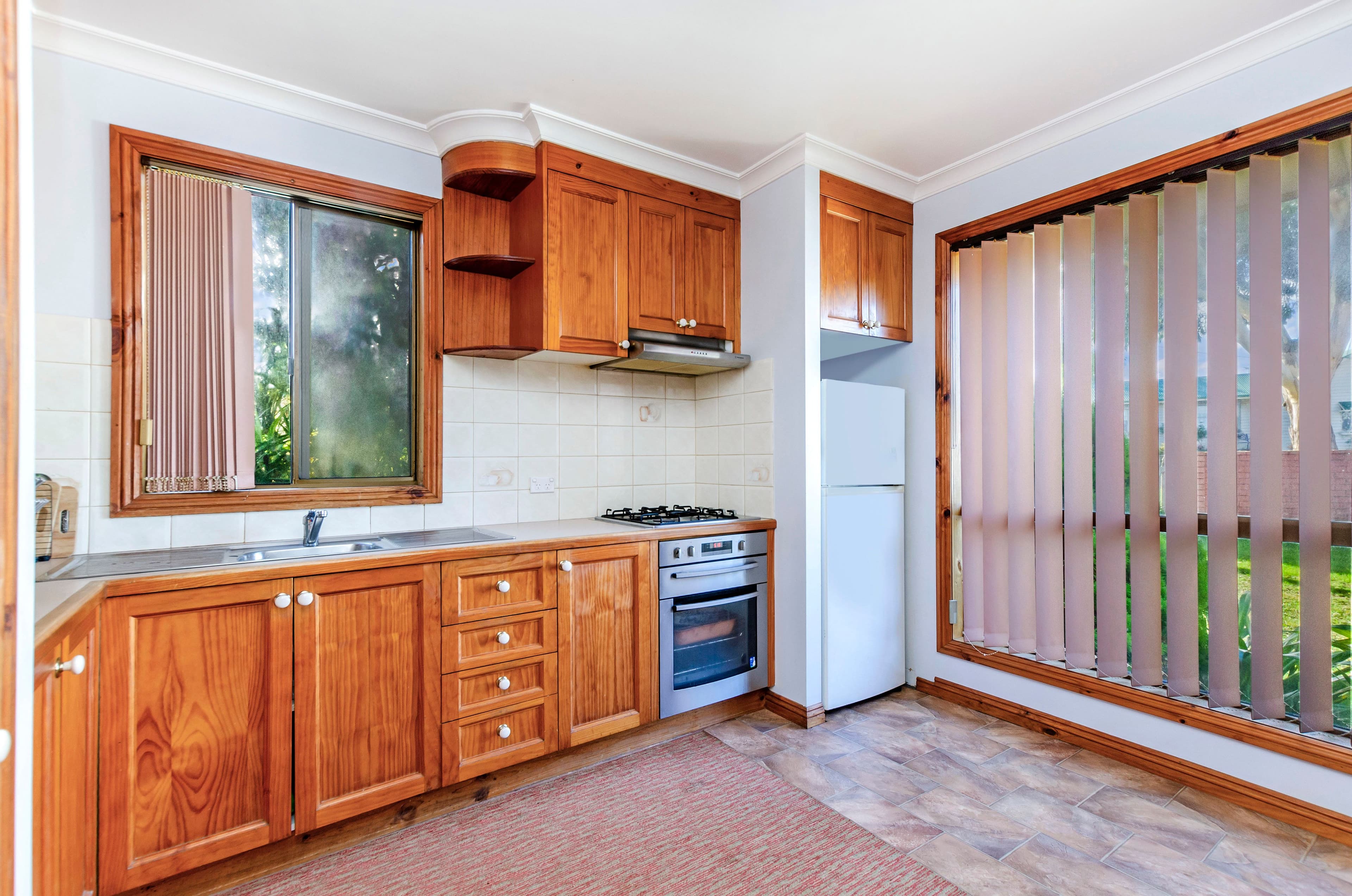 25 Laverock Road, Warrnambool VIC 3280, Warrnambool - Thumbnail 3