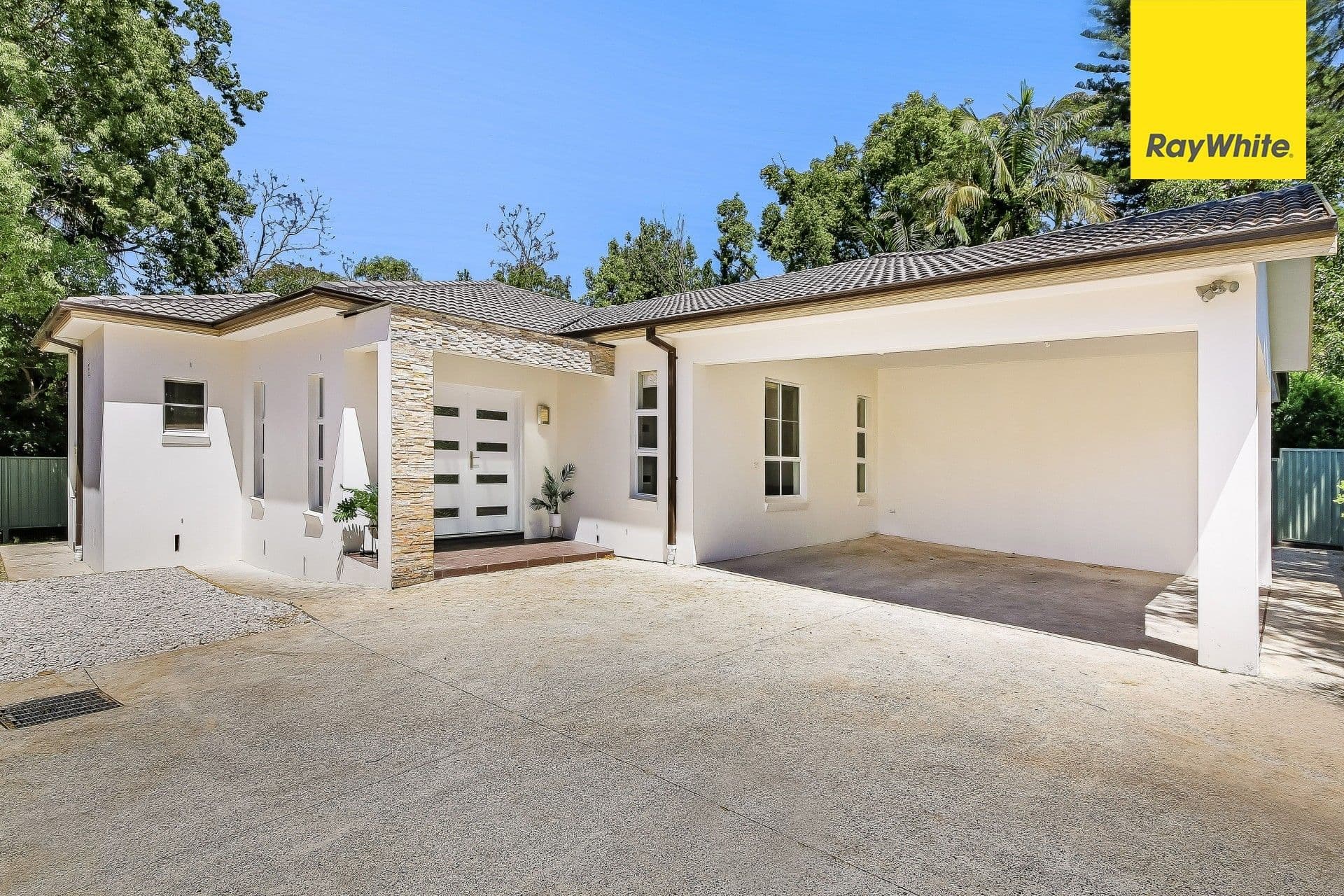 11 Hillcrest Avenue, Epping - Image 1