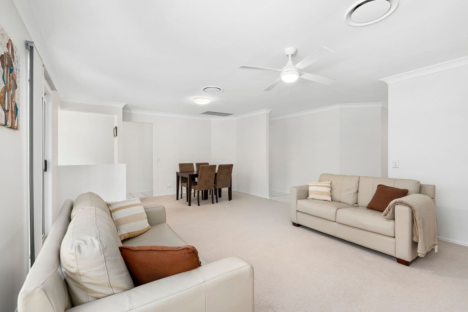 23 Driftwood Place, Parkwood QLD 4214, Parkwood - Thumbnail 3