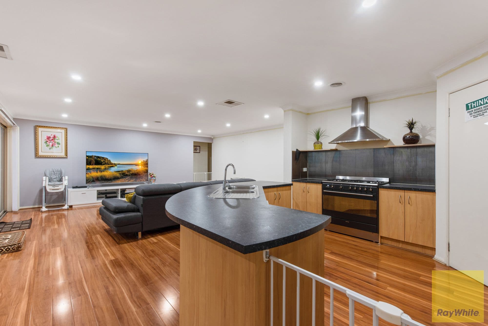11 Abbington Drive, Truganina VIC 3029, Truganina - Thumbnail 5