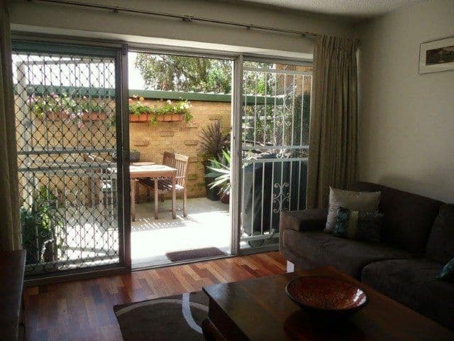 106-108 Musgrave Road, Red Hill QLD 4059, Red Hill - Thumbnail 2
