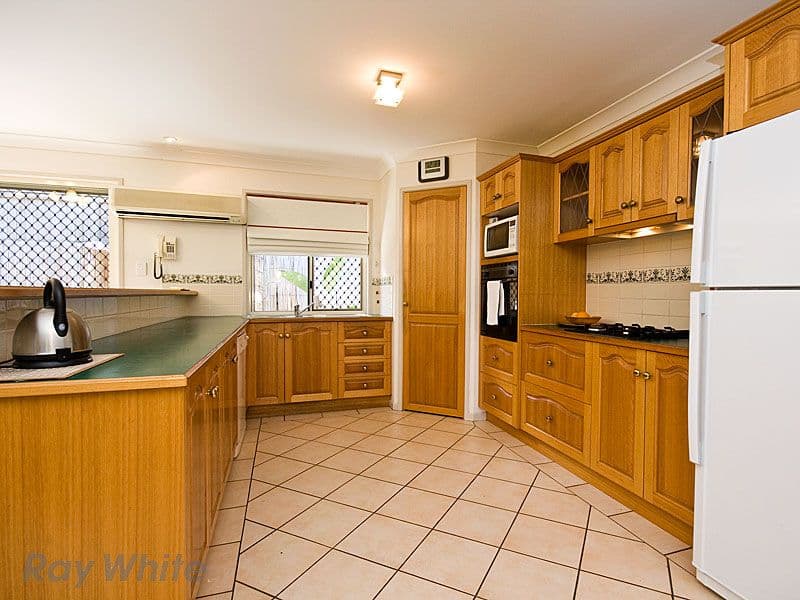 11 Mawson Place, FOREST LAKE QLD 4078, Forest Lake - Thumbnail 6
