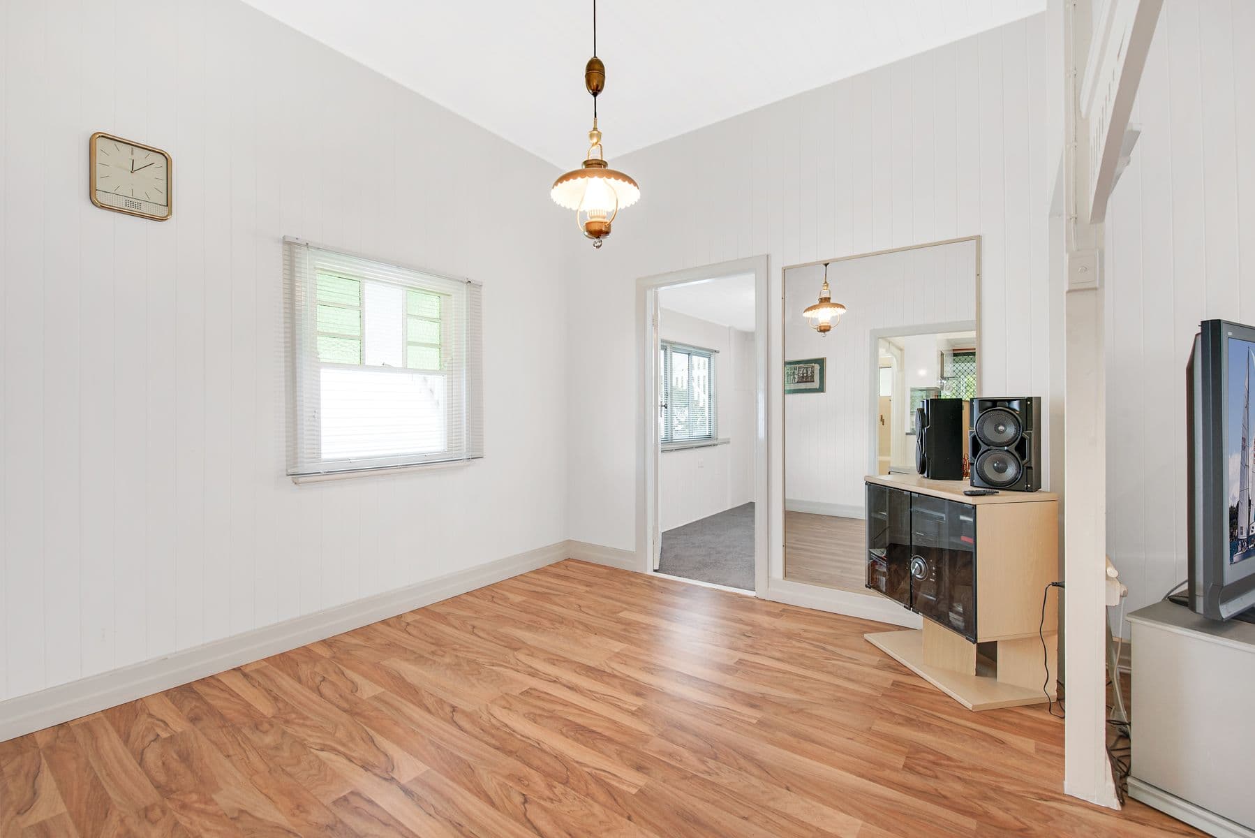 35 Twelfth Avenue, Kedron QLD 4031, Kedron - Thumbnail 4