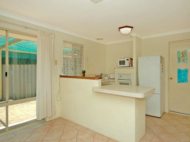 12 Chungking Grove, STRATTON WA 6056, Stratton - Thumbnail 3